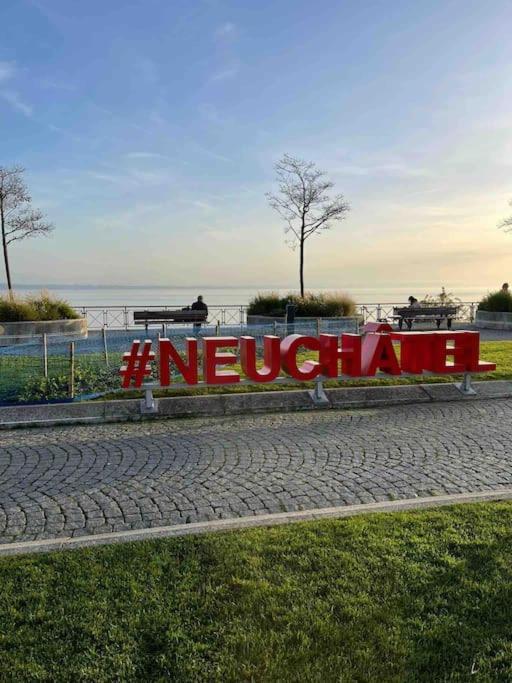 V&V Centre Neuchâtel Exterior foto